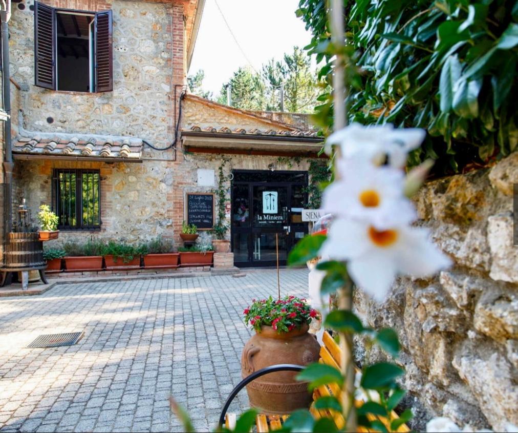 Podere La Miniera Relax & Food Сиена Экстерьер фото
